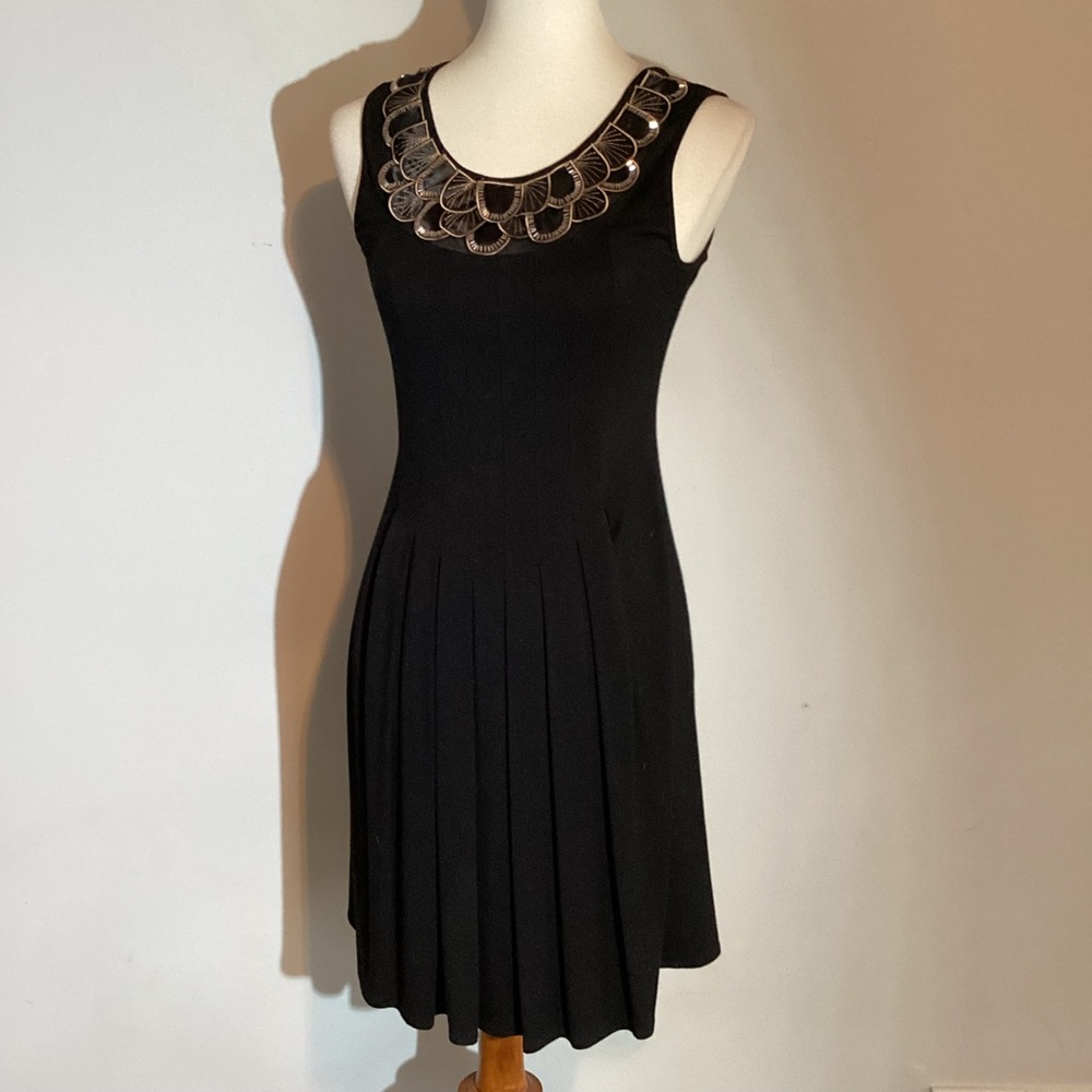 Decode 1.8 embellished Black Sleeveless Dress, form fitting w/stretch,U neck,Med
